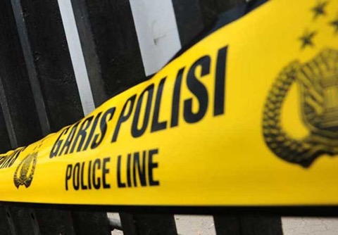 Sanksi PPKM Level 3, Polisi Segel Tempat Karaoke di Cikarang Selatan Sanksi PPKM Level 3, Polisi Segel Tempat Karaoke di Cikarang Selatan