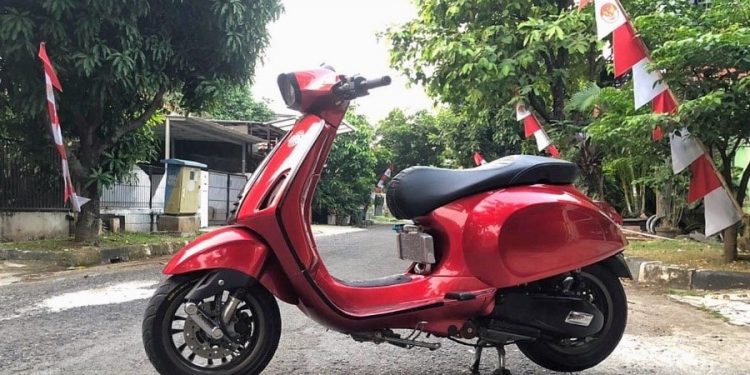 Cara Modifikasi Vespa Matic Dengan Terinspirasi Mobil Sport Cara Modifikasi Vespa Matic Dengan Terinspirasi Mobil Sport