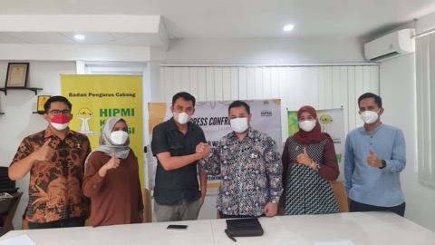 Hasil Ditetapkan di Bandung, Wishnu Wijaya Resmi Emban Jabatan Pj Ketua HIPMI Kota Bekasi Hasil Ditetapkan di Bandung, Wishnu Wijaya Resmi Emban Jabatan Pj Ketua HIPMI Kota Bekasi