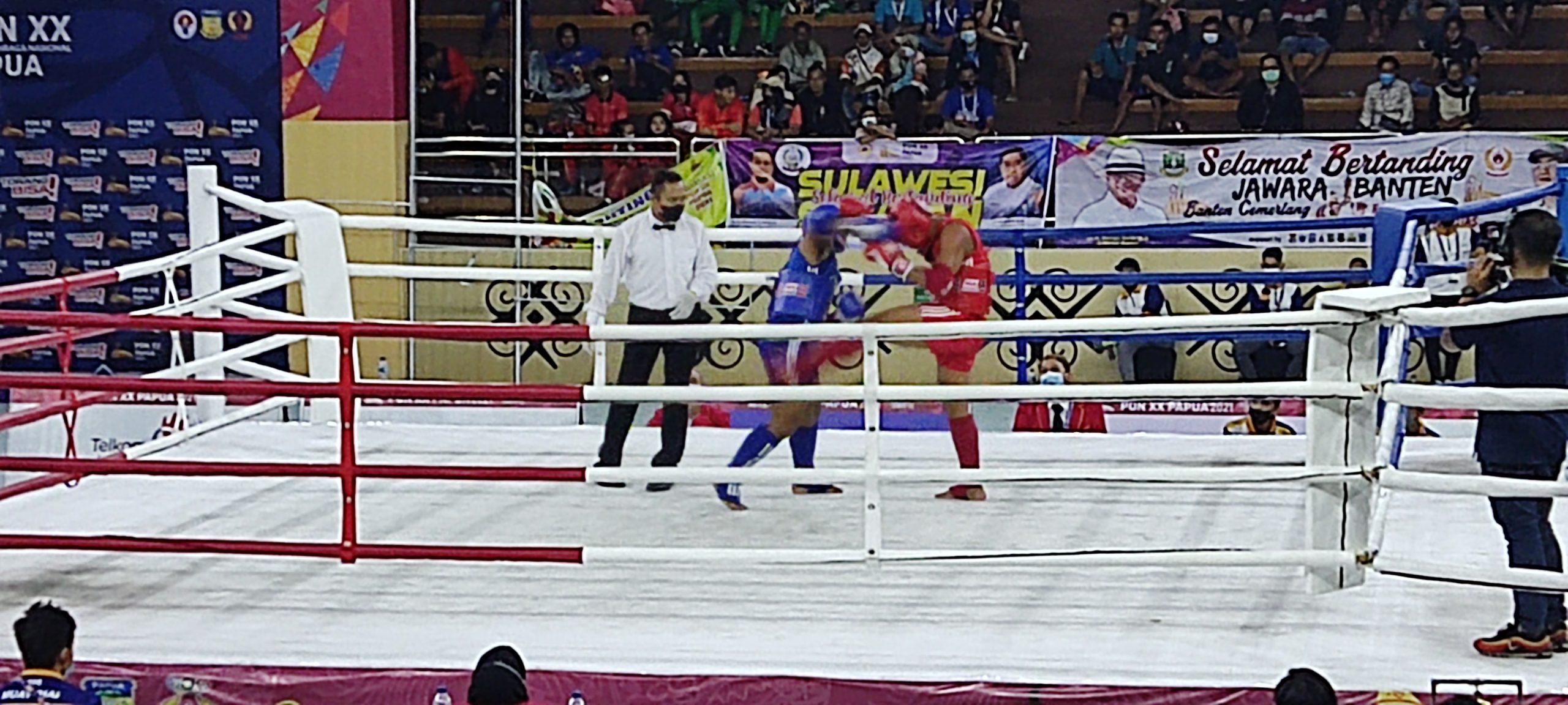 Atlet Muaythai Putra Asal Kota Bekasi Kembali menyumbangkan Medali Emas Atlet Muaythai Putra Asal Kota Bekasi Kembali menyumbangkan Medali Emas