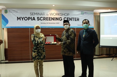 RS Mata Achmad Wardi BWI-DD Gelar Seminar, Workshop dan Mendapat Wakaf Alat Kesehatan RS Mata Achmad Wardi BWI-DD Gelar Seminar, Workshop dan Mendapat Wakaf Alat Kesehatan
