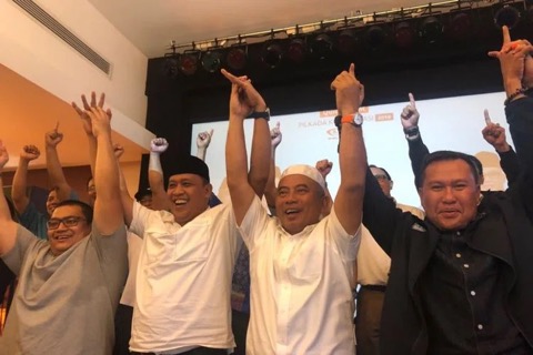 Dikejutkan Perubahan Status Wakil Wali Kota Bekasi Jadi Plt Walkot Tidak Benar Dikejutkan Perubahan Status Wakil Wali Kota Bekasi Jadi Plt Walkot Tidak Benar