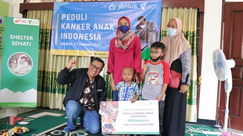 Dompet Dhuafa Hibur Pasien Anak Penderita Kanker Dompet Dhuafa Hibur Pasien Anak Penderita Kanker