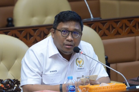 Petugas Dishub Bekasi Lawan Arah, Anggota Komisi V DPR RI Buka Suara Petugas Dishub Bekasi Lawan Arah, Anggota Komisi V DPR RI Buka Suara