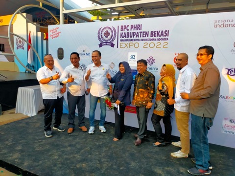 PHRI Resmi Dilantik, Ketua DPRD Kabupaten Bekasi Dukung Penuh PHRI Resmi Dilantik, Ketua DPRD Kabupaten Bekasi Dukung Penuh