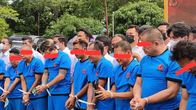 Ketua GMBI dan 11 Lainnya Ditetapkan Tersangka dalam Demo Anarkis di Mapolda Jabar Ketua GMBI dan 11 Lainnya Ditetapkan Tersangka dalam Demo Anarkis di Mapolda Jabar