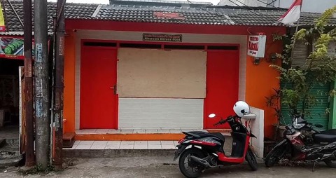Gadis 17 Tahun Diduga Sama Bos Warteg di Wikwik Sekaligus Diancam Gadis 17 Tahun Diduga Sama Bos Warteg di Wikwik Sekaligus Diancam
