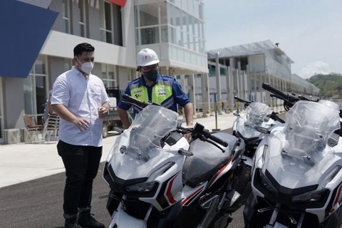 Jelang Tes Pramusim MotoGP, Seluruh Pembalap Tiba Hari Ini di Mandalika Jelang Tes Pramusim MotoGP, Seluruh Pembalap Tiba Hari Ini di Mandalika