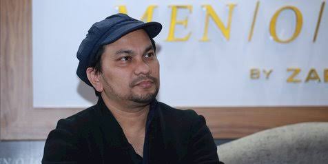 Tompi Kembali Eksis dengan Single Terbarunya Bertajuk “Makan Teman” Tompi Kembali Eksis dengan Single Terbarunya Bertajuk “Makan Teman”