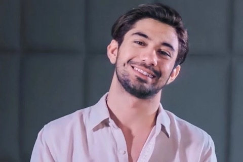 Ini Biodata Reza Rahardian yang Sedang Ramai Dibicarakan Netizen Ini Biodata Reza Rahardian yang Sedang Ramai Dibicarakan Netizen