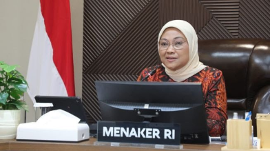 Dicabut Jokowi, Pencairan JHT BPJS Ketenagakerjaan Dihidupkan Menaker Ida Fauziyah Dicabut Jokowi, Pencairan JHT BPJS Ketenagakerjaan Dihidupkan Menaker Ida Fauziyah