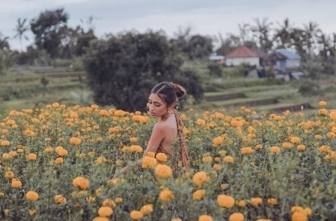 Sorenza Nuryanti Rilis Video Berjudul Lagu “Sensitive” Sorenza Nuryanti Rilis Video Berjudul Lagu “Sensitive”