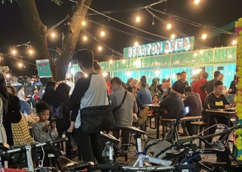 Keraton Area Resmi Grand Opening, Terpantau Dihadiri Banyak Selebgram Cikarang Keraton Area Resmi Grand Opening, Terpantau Dihadiri Banyak Selebgram Cikarang