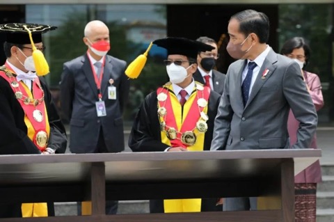 Ganjar Pranowo Gaungkan Nilai-nilai Toleransi Ganjar Pranowo Gaungkan Nilai-nilai Toleransi
