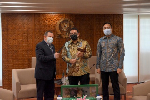 Indonesia-Iran, Fadli Zon: Hubungan Kedua Negara Terus Diperkuat Indonesia-Iran, Fadli Zon: Hubungan Kedua Negara Terus Diperkuat
