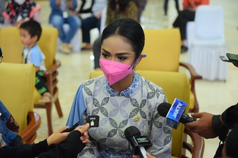 Krisdayanti Tidak Menyetujui Jika Pelaku Perjalanan Domestik Krisdayanti Tidak Menyetujui Jika Pelaku Perjalanan Domestik