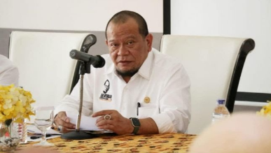 LaNyalla Minta Partai Lolitik Tak Bikin Gaduh dengan Usul Penundaan Pemilu 2024 LaNyalla Minta Partai Lolitik Tak Bikin Gaduh dengan Usul Penundaan Pemilu 2024