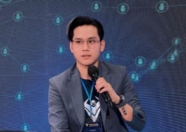 Indra Kenz Ditahan dan Sejumlah Asetnya Akan Disita Indra Kenz Ditahan dan Sejumlah Asetnya Akan Disita