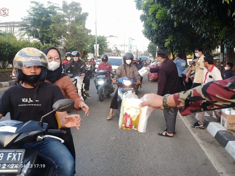 Kader Pemuda Muhammadiyah Bekasi Tebar Kebaikan Kader Pemuda Muhammadiyah Bekasi Tebar Kebaikan