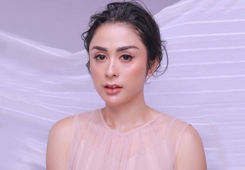 Selvi Kitty ungkap Keseruan Hubungan Ranjang Selvi Kitty ungkap Keseruan Hubungan Ranjang