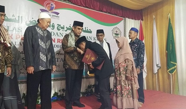 Ponpes Riyadhussalam Gelar Wisuda, Wakil Ketua MPR RI Apresiasi Kiyai dan Santri Ponpes Riyadhussalam Gelar Wisuda, Wakil Ketua MPR RI Apresiasi Kiyai dan Santri