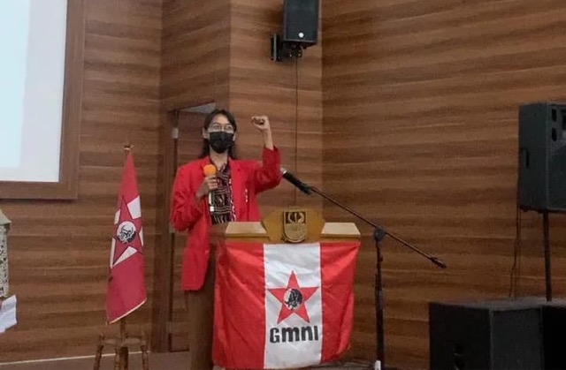Penyiraman Air Keras ke Ibu dan Anak, Kesarinahan GMNI Kabupaten Bekasi: Mereka Butuh Penanganan Psikolog Penyiraman Air Keras ke Ibu dan Anak, Kesarinahan GMNI Kabupaten Bekasi: Mereka Butuh Penanganan Psikolog