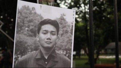 Jasad Eril Akan Dimakamkan di Pemakaman Milik Keluarga Jasad Eril Akan Dimakamkan di Pemakaman Milik Keluarga