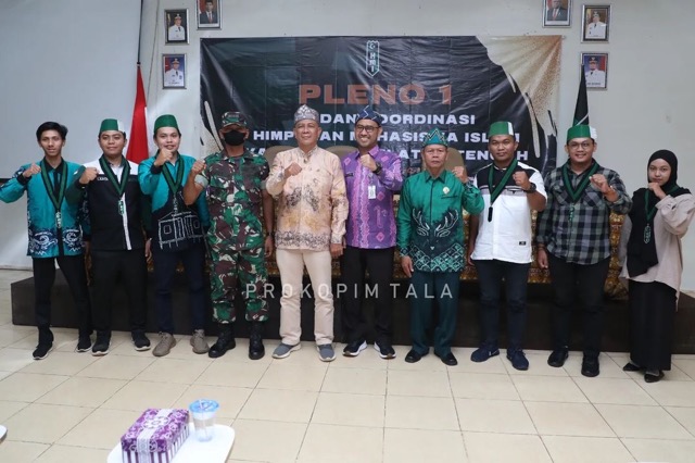 Pemkab Tanah Laut mendukung Aktivitas HMI Jadi Teladan Aktivis Mahasiswa Religius Pemkab Tanah Laut mendukung Aktivitas HMI Jadi Teladan Aktivis Mahasiswa Religius