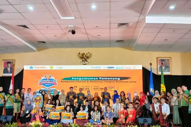 Sebanyak 3.971 Sekolah di Tanah Air Mengikuti Kompetisi Literasi Sebanyak 3.971 Sekolah di Tanah Air Mengikuti Kompetisi Literasi