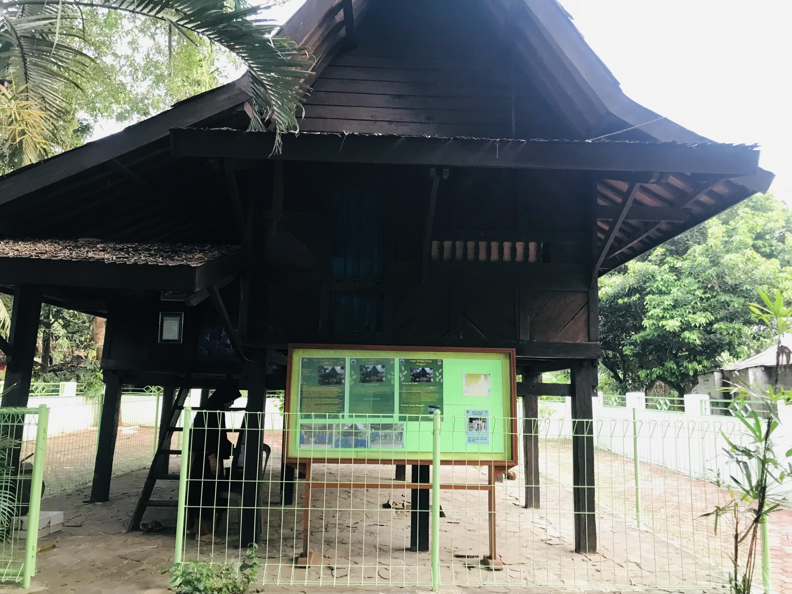 Cerita Mistis Tempat Bersejarah Saung Ranggon 1 A6503C4D 5DE0 46D6 8C7C A1CB3E0585D8 scaled
