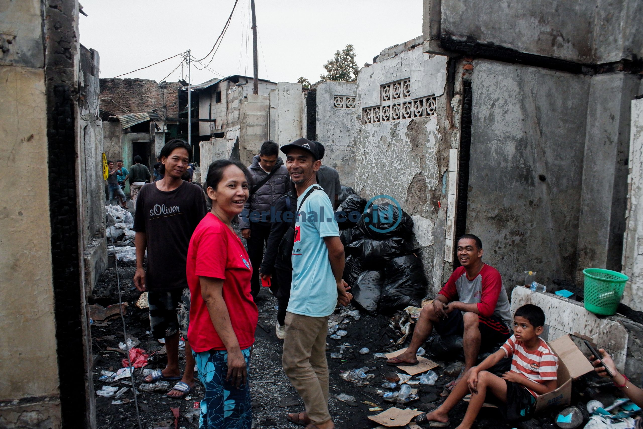 FOTO: Pasca Kebakaran di Cikini Ratusan Warga Terdampak 10 Kebakaran 1 scaled