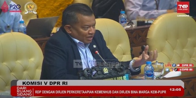 DPR RI meminta Supaya Standar Kemiskinan Segera Didefinisi Ulang DPR RI meminta Supaya Standar Kemiskinan Segera Didefinisi Ulang