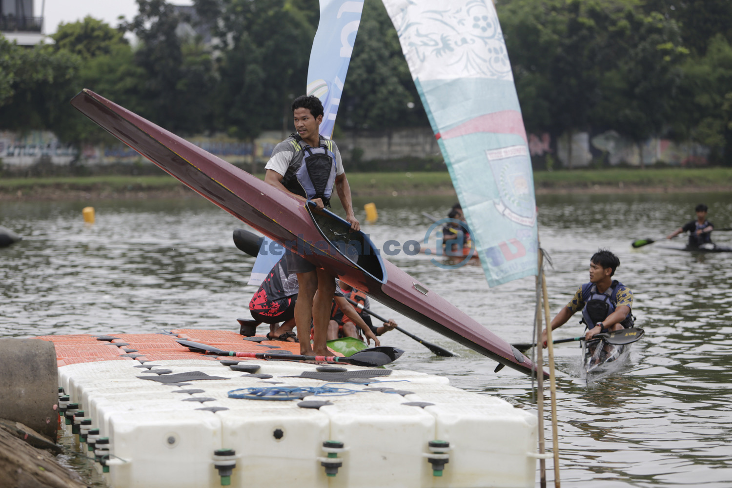 FOTO: Festival Dragon Boat HUT ke-14 Kota Tangerang Selatan 3 C2256EF7 C437 4325 9C57 F741C134E7F1