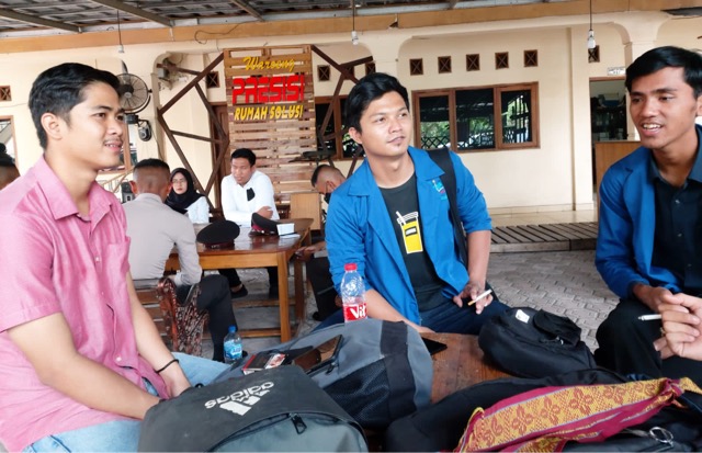 Mahasiswa Kecewa Dengan Kapolres Karawang? Begini Alasannya Mahasiswa Kecewa Dengan Kapolres Karawang? Begini Alasannya