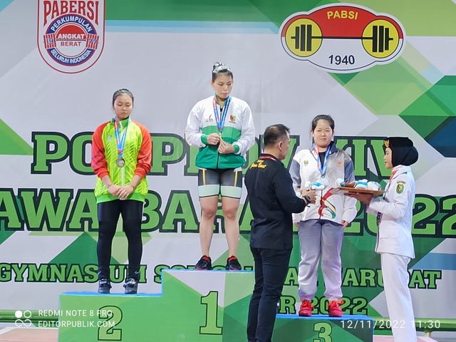 Lifter Muda Bekasi Sumbang Medali Perunggu Lifter Muda Bekasi Sumbang Medali Perunggu