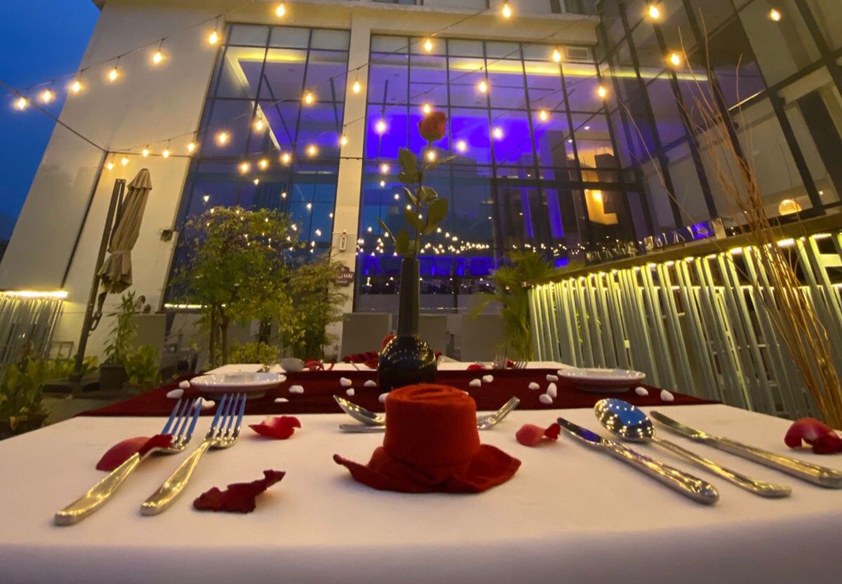 Valentine Day? Yuk Makan Malam di Harper Cikarang Valentine Day? Yuk Makan Malam di Harper Cikarang