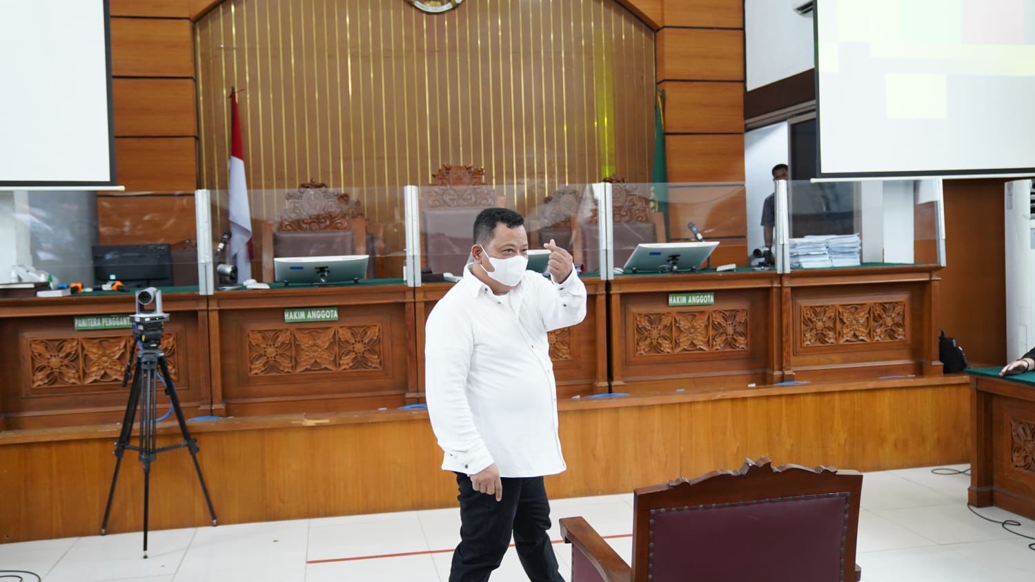 Divonis 15 Tahun Penjara, Kuat Ma’ruf minta Banding Divonis 15 Tahun Penjara, Kuat Ma’ruf minta Banding