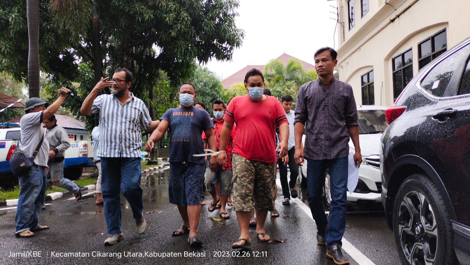 Mantap! Polres Metro Bekasi Sikat 6 Orang Debtcollektor Mantap! Polres Metro Bekasi Sikat 6 Orang Debtcollektor