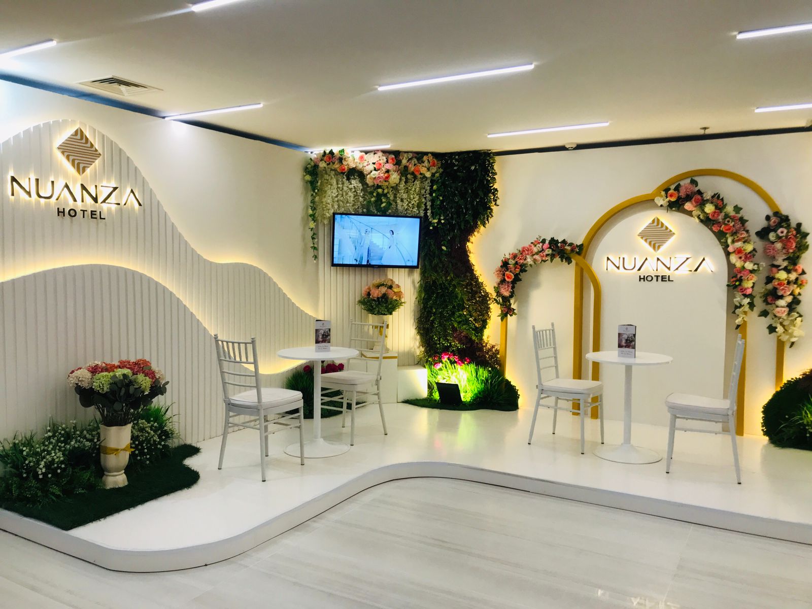 Mau Wedding Mewah? Rekomendasi nih di Nuanza Hotel and Convention Mau Wedding Mewah? Rekomendasi nih di Nuanza Hotel and Convention