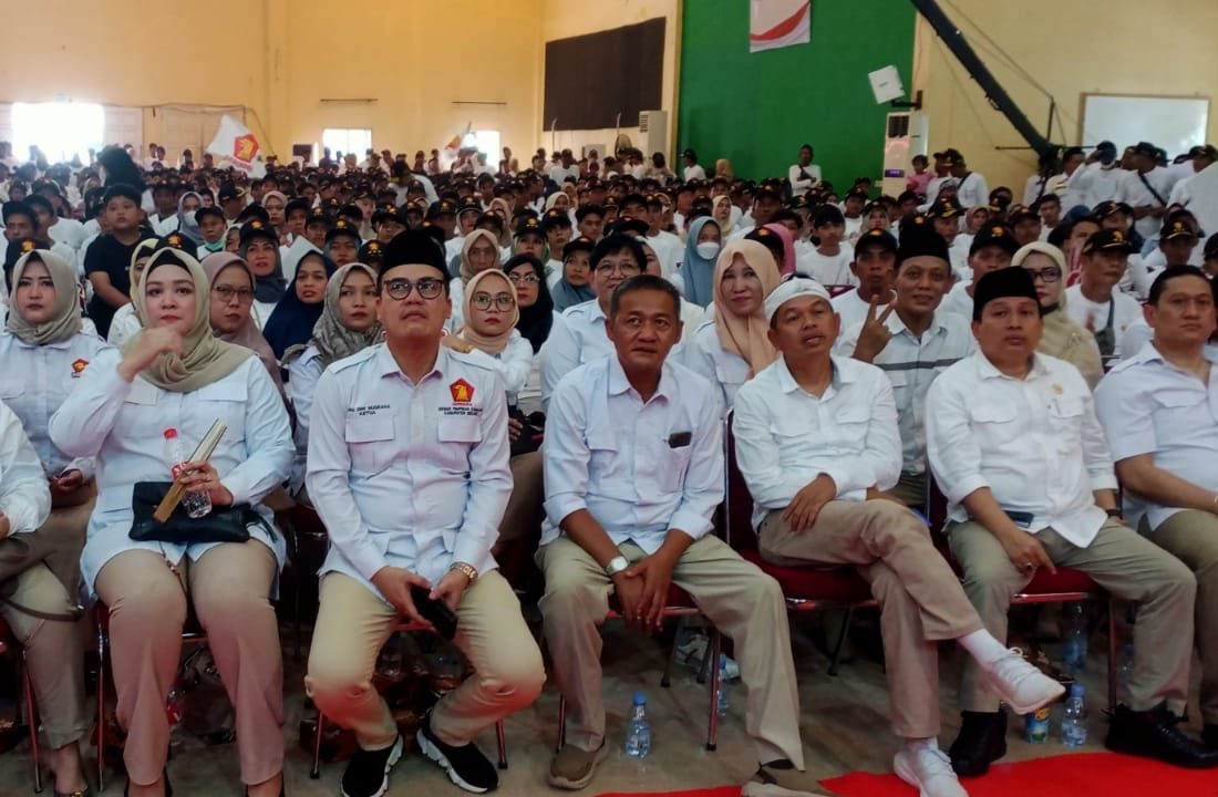 Perkuat Suara Prabowo, Ribuan Kader Partai Gerindra Kabupaten Bekasi Gelar Konsolidasi Perkuat Suara Prabowo, Ribuan Kader Partai Gerindra Kabupaten Bekasi Gelar Konsolidasi