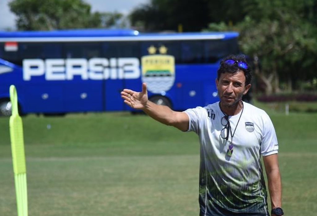 Jelang Liga 1 2023-2024, Luis Milla Persiapkan Laga Perdana Hadapi Madura United Jelang Liga 1 2023-2024, Luis Milla Persiapkan Laga Perdana Hadapi Madura United