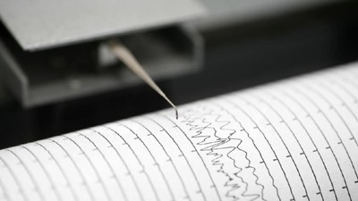 Misteri Suara Dentuman dari Bawah Tanah di Sumenep, BMKG Kantongi Data Hasil Seismograf Misteri Suara Dentuman dari Bawah Tanah di Sumenep, BMKG Kantongi Data Hasil Seismograf