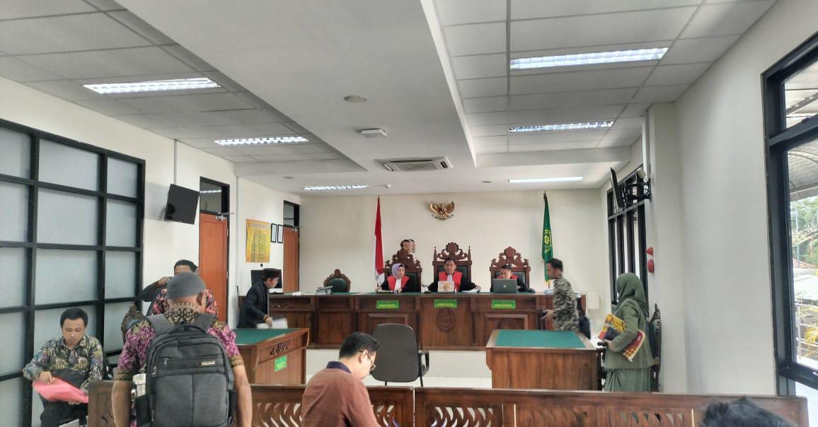 Waduh! Pedagang Pasar Induk Cibitung Gugat Pengembang ke PN Cikarang 1 A88E1935 2CC3 4497 A690 4AF19AF5DD58