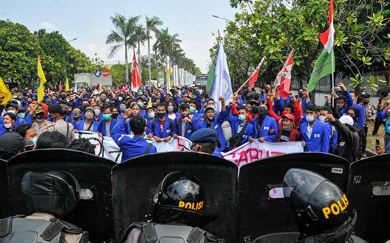 Mahasiswa Kabupaten Bekasi Buka Suara Terkait Isu Dugaan Oknum Anggota DPRD Main Proyek Mahasiswa Kabupaten Bekasi Buka Suara Terkait Isu Dugaan Oknum Anggota DPRD Main Proyek