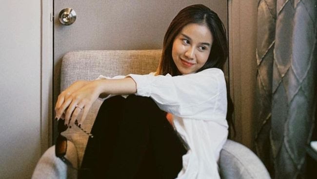 Video Klip Cover Lagu ST12 Viral Lagi, Mayang Langsung Dihujat Warganet Video Klip Cover Lagu ST12 Viral Lagi, Mayang Langsung Dihujat Warganet