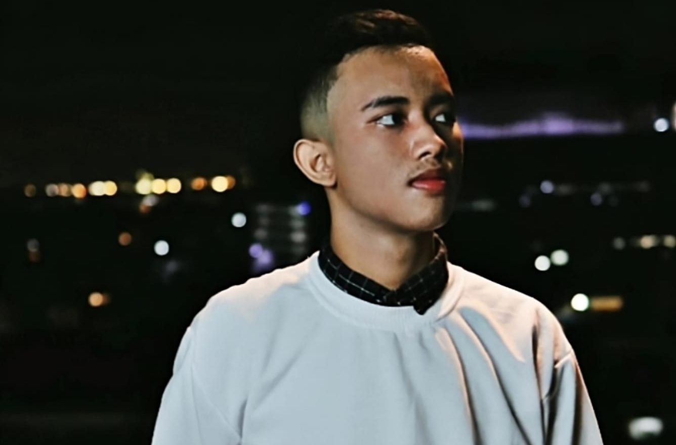 Simak! Ini Profil Ali Azhar D Konten Kreator Muda Asal Surabaya Simak! Ini Profil Ali Azhar D Konten Kreator Muda Asal Surabaya
