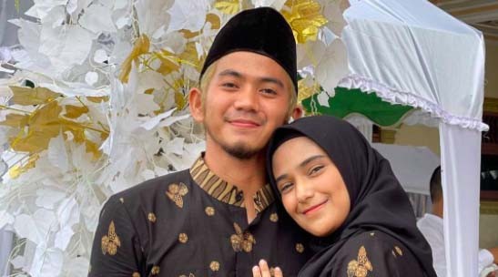 Move On dari Rizky DA, Pacar Baru Nadya Mustika Ternyata Adik Ipar Larissa Chou Move On dari Rizky DA, Pacar Baru Nadya Mustika Ternyata Adik Ipar Larissa Chou