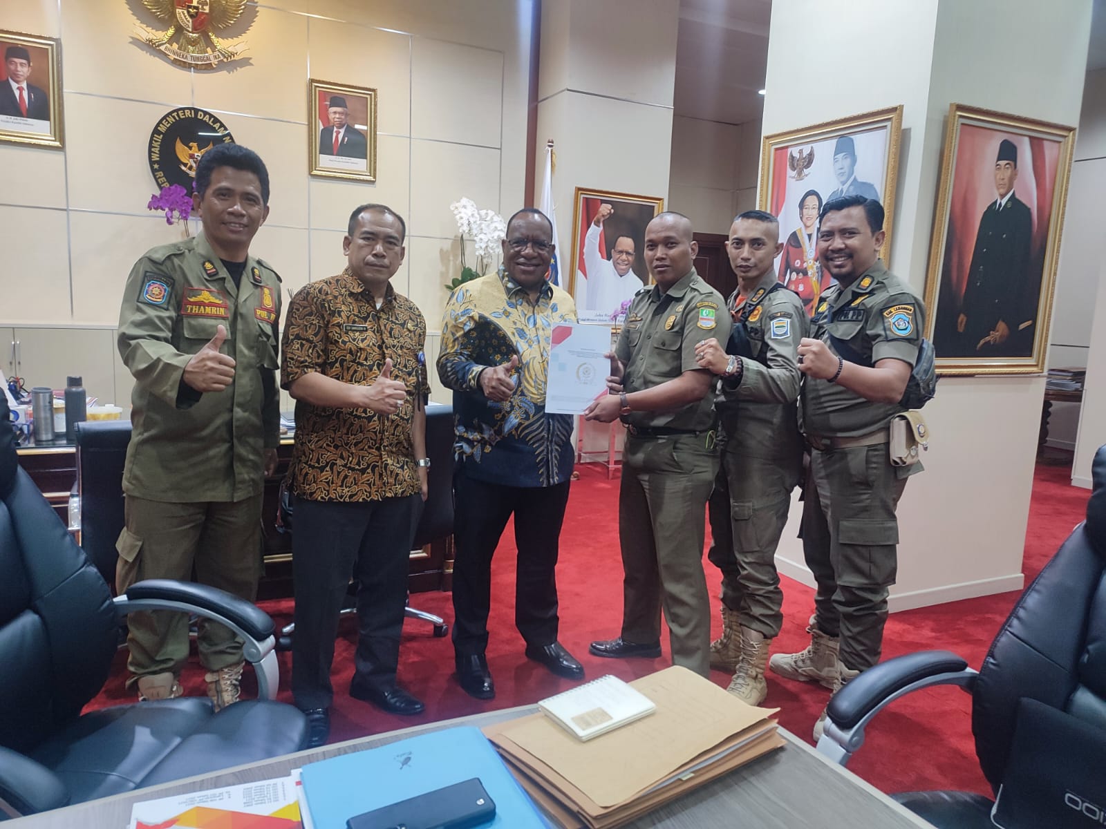 FKBPPPN mendesak Kemendagri untuk Bisa Berkomitmen Soal Nasib Honorer Satpol PP FKBPPPN mendesak Kemendagri untuk Bisa Berkomitmen Soal Nasib Honorer Satpol PP
