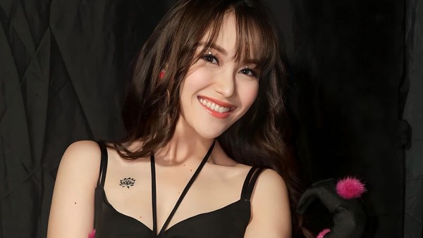 Wow! Ayu Ting Ting Akan Laporkan Haters yang Membully Bilqis Wow! Ayu Ting Ting Akan Laporkan Haters yang Membully Bilqis
