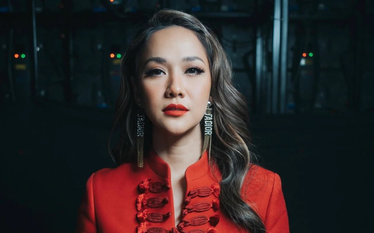 Ini Dia Profil Bunga Citra Lestari yang Tengah Dikabarkan Bakal Menikah Dengan Tiko Aryawardhana Ini Dia Profil Bunga Citra Lestari yang Tengah Dikabarkan Bakal Menikah Dengan Tiko Aryawardhana